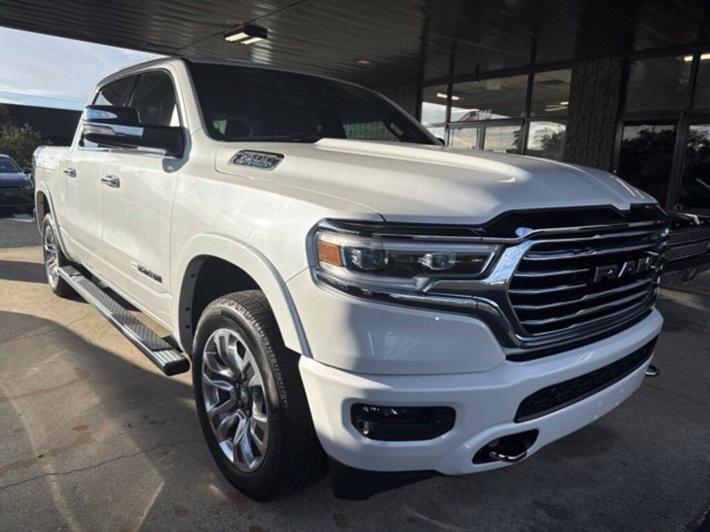 Used 2022 Ram 1500 Limited Crew Cab