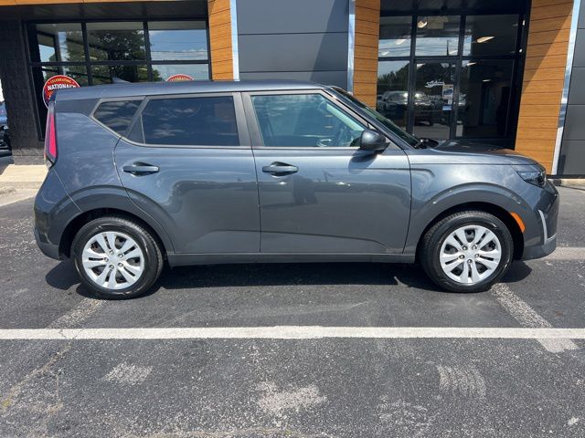 2023 Kia Soul 2.0L LX IVT's photo