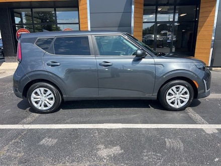 2023 Kia Soul LX Hatchback