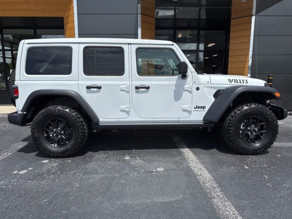 New 2026 Jeep Wrangler Willys 4X4 SUV