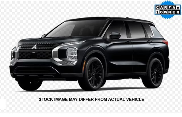 2024 Mitsubishi Outlander's photo