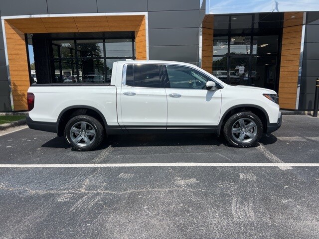 2021 Honda Ridgeline RTL-E photo 2