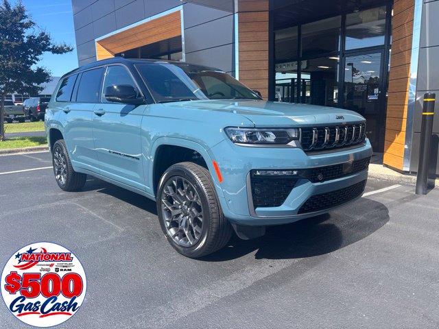 2027 Jeep Grand Cherokee L 3 Row Summit 4X4 SUV
