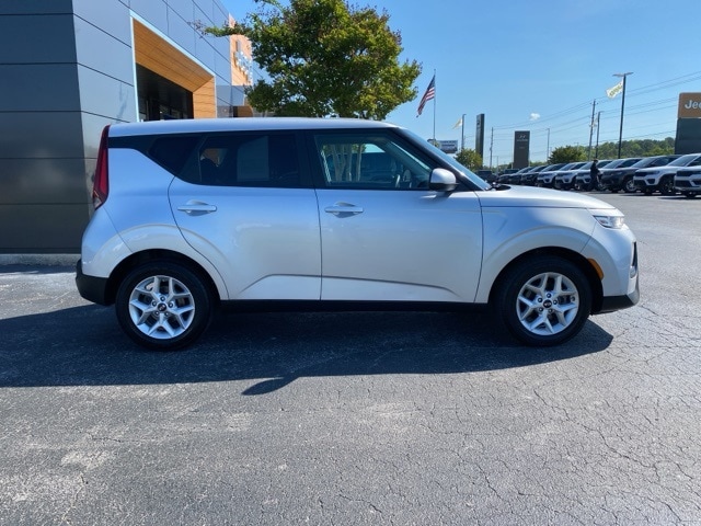 Used 2021 Kia Soul S with VIN KNDJ23AU5M7747530 for sale in Jacksonville, NC