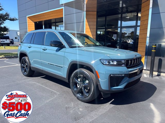2027 Jeep Grand Cherokee Limited 4X4 SUV