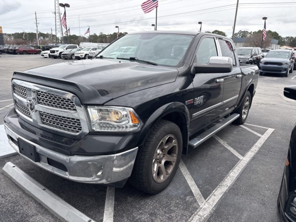 Used 2018 Ram 1500 Laramie Crew Cab