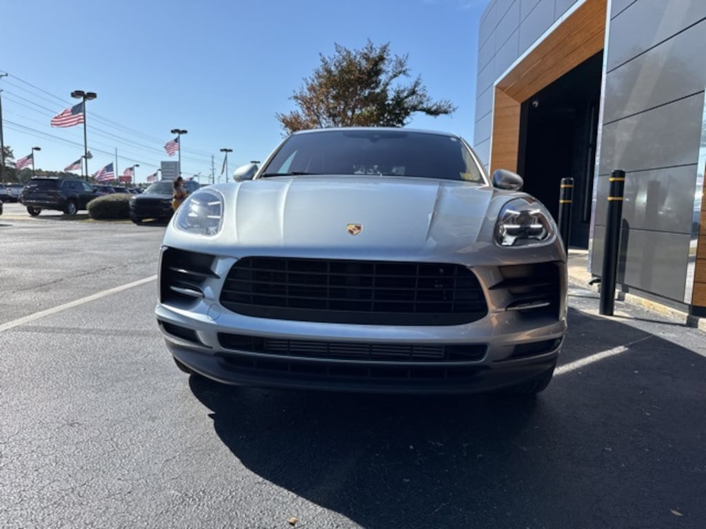 Used 2020 Porsche Macan Base SUV