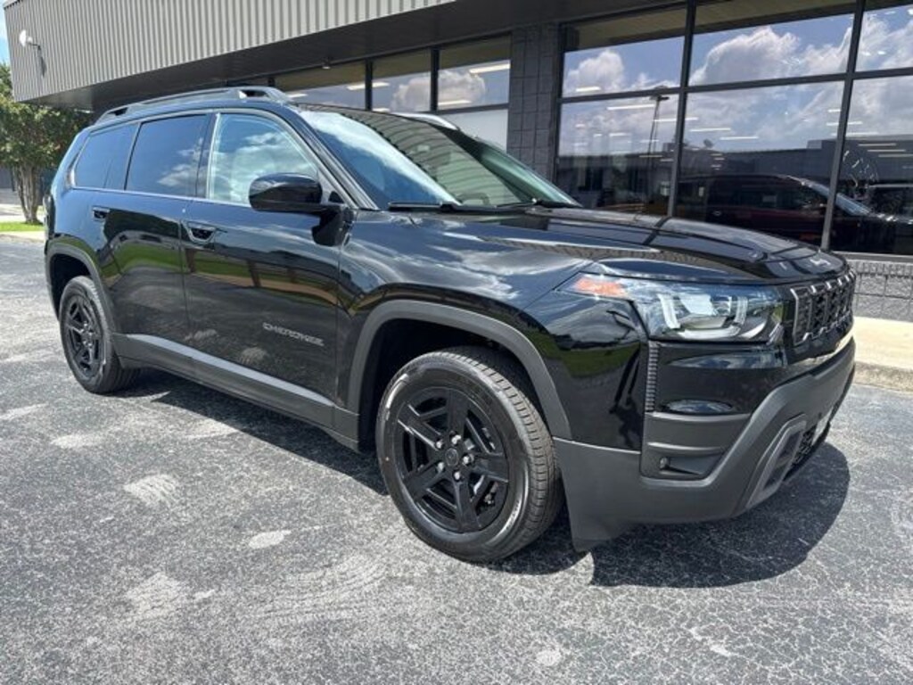 New 2026 Jeep Cherokee Laredo 4X4 SUV