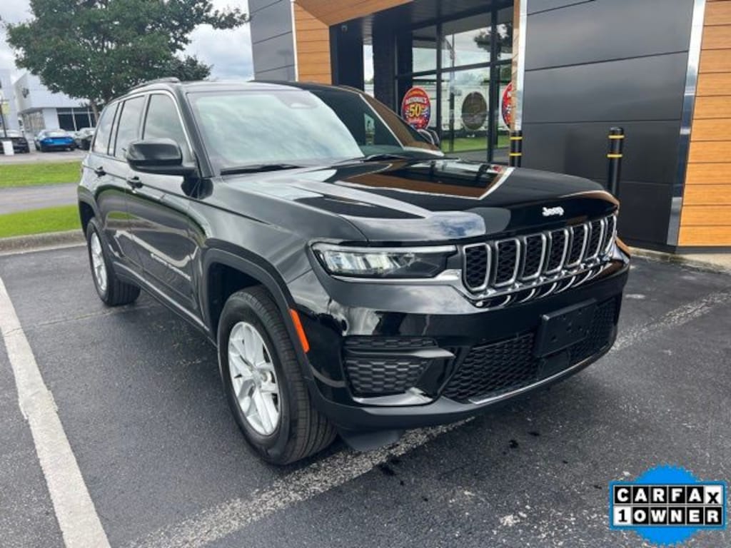 Used 2025 Jeep Grand Cherokee Laredo X SUV