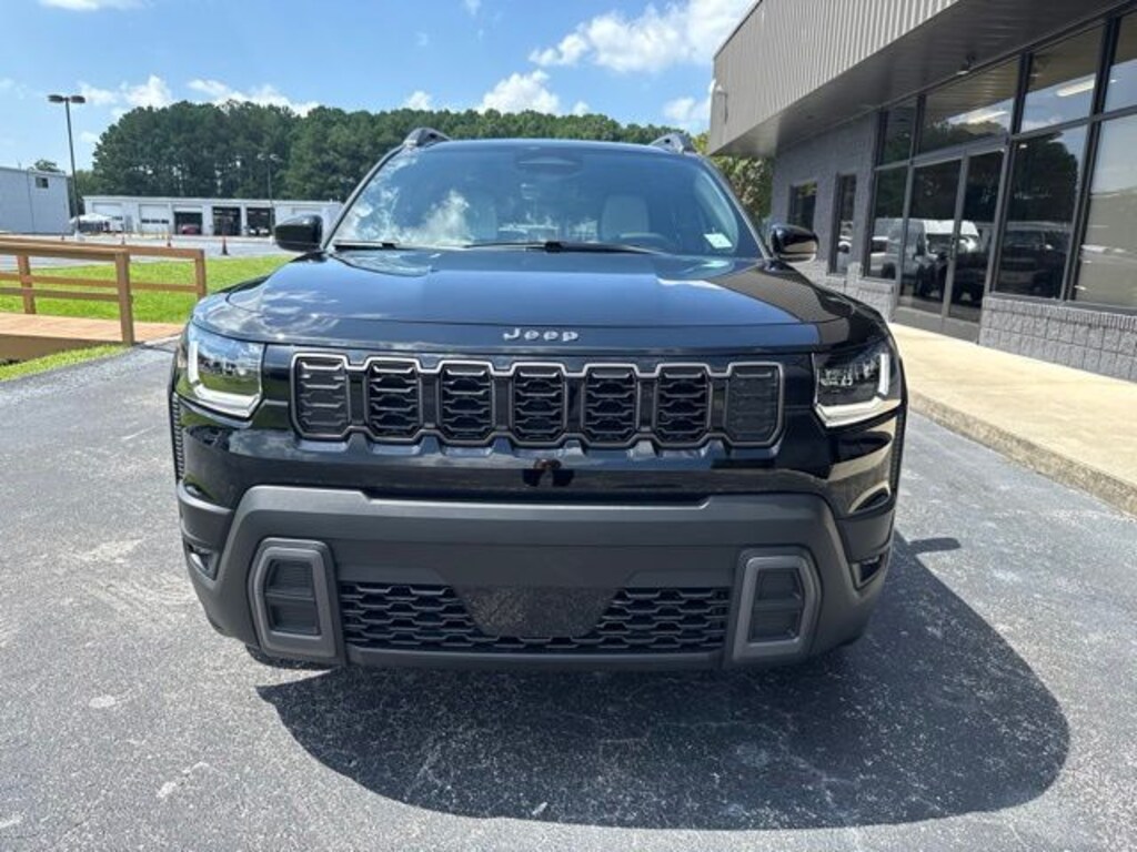 New 2026 Jeep Cherokee Laredo 4X4 SUV
