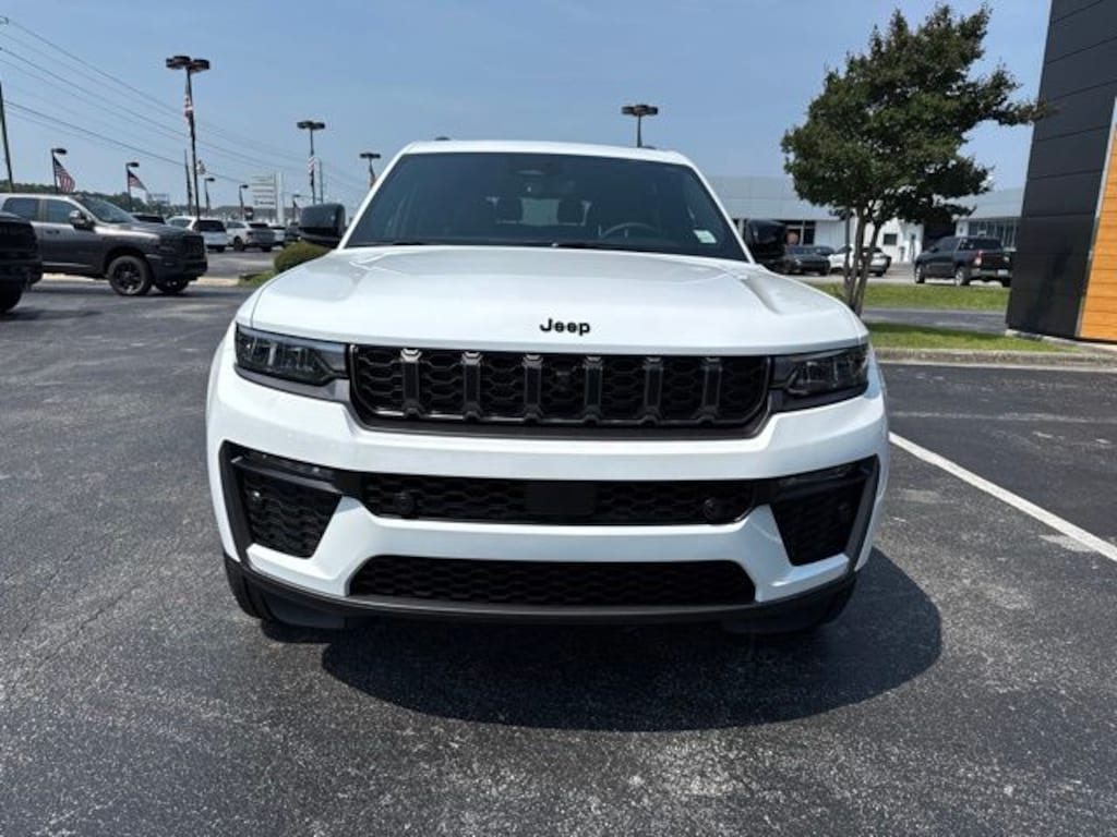 New 2026 Jeep Grand Cherokee L 85th Anniversary Edition 4X4 SUV