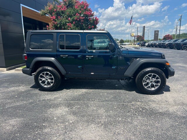 2025 Jeep Wrangler Sport S photo 2