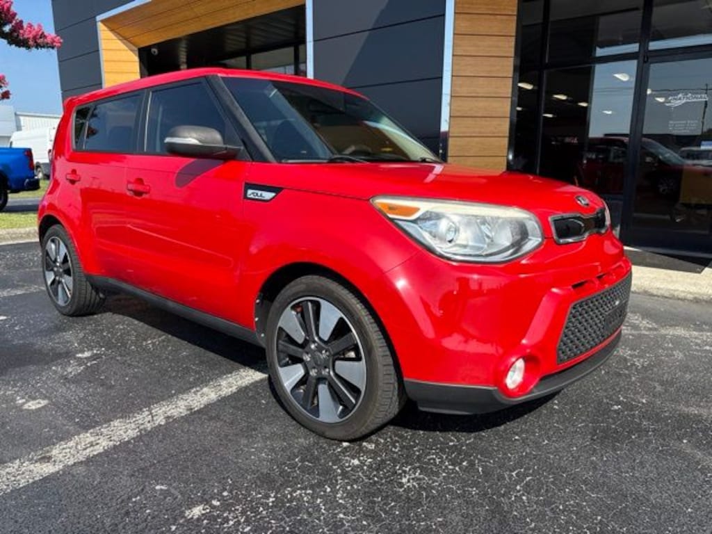 Used 2015 Kia Soul Exclaim Hatchback