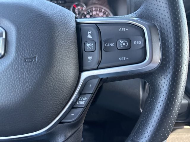 2025 RAM 2500 Tradesman - Photo 15