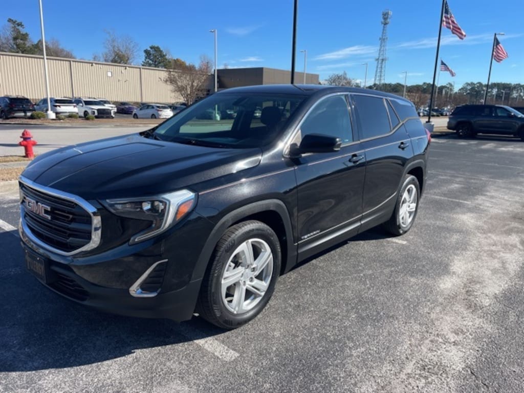 Used 2018 GMC Terrain SLE SUV