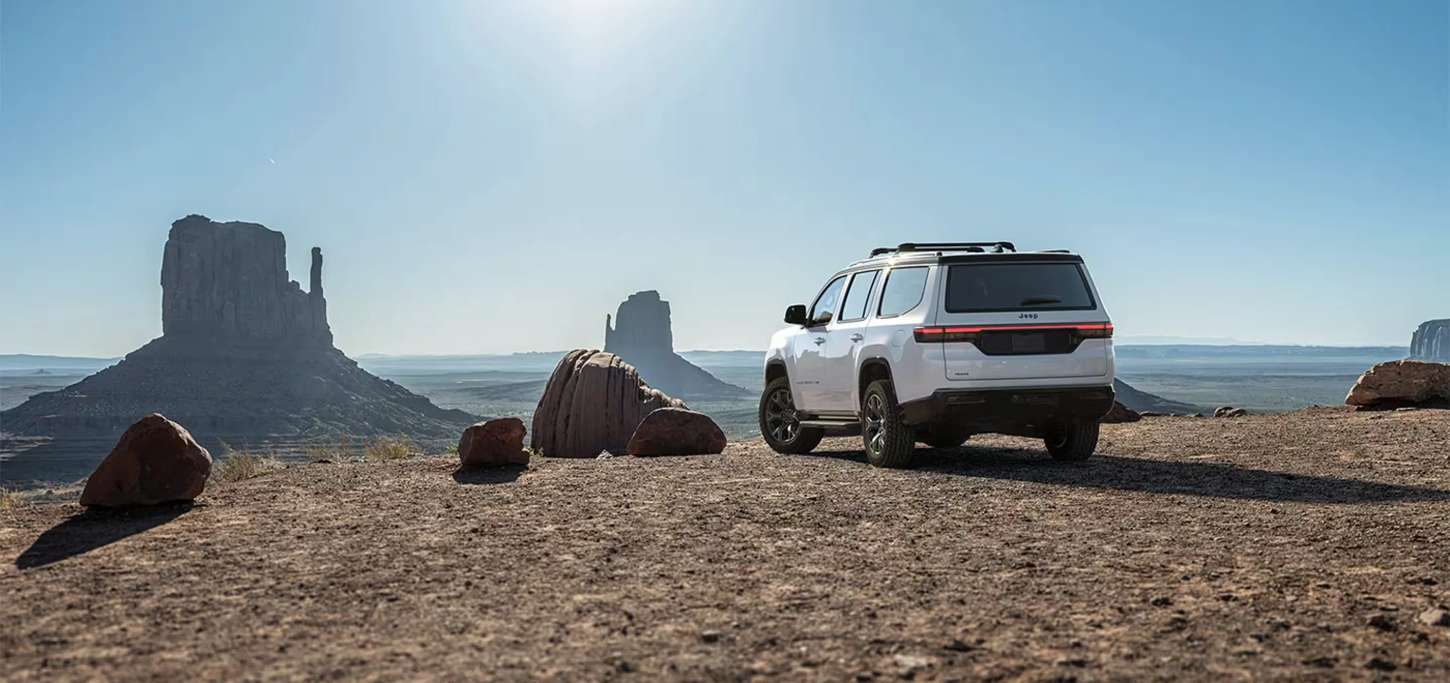 2026 Jeep Grand Wagoneer Summit Reserve exterior, rear three-quarter view