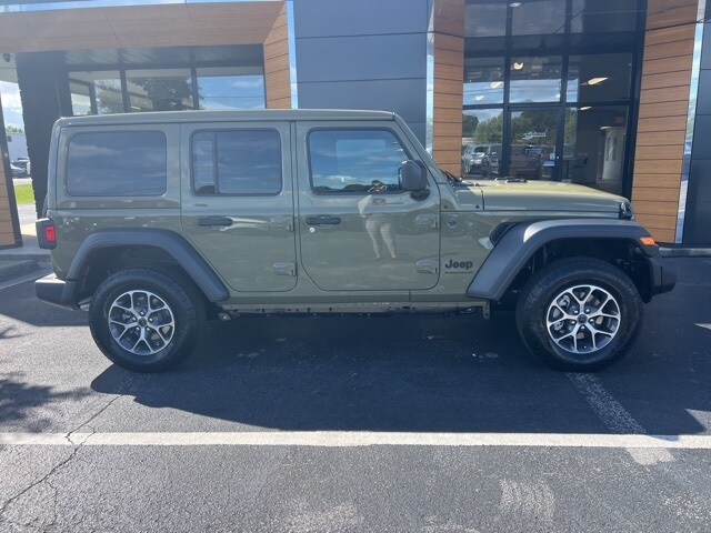 2025 Jeep Wrangler Sport S photo 2