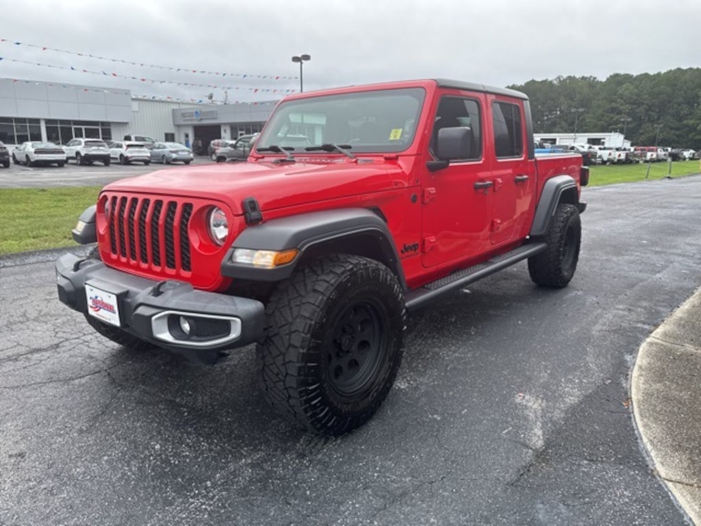Used 2022 Jeep Gladiator Sport Crew Cab