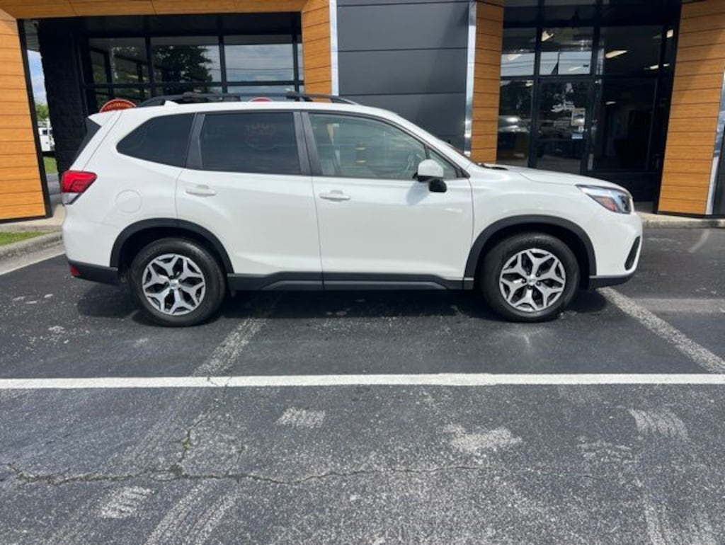 Used 2021 Subaru Forester Premium SUV