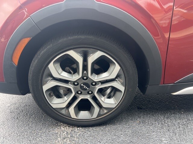 2022 Kia Soul X-Line photo 3