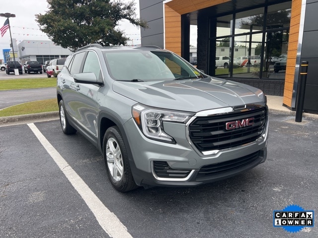 2023 GMC Terrain SLE's photo