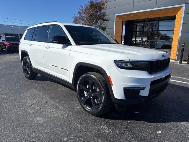 2025 Jeep Grand Cherokee L Limited's photo