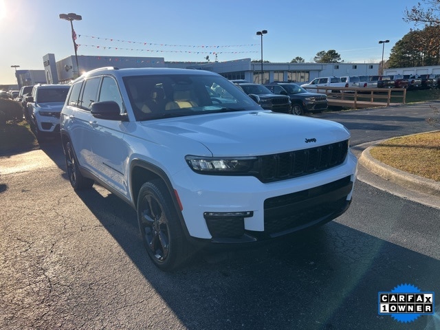 2023 Jeep Grand Cherokee L Limited's photo