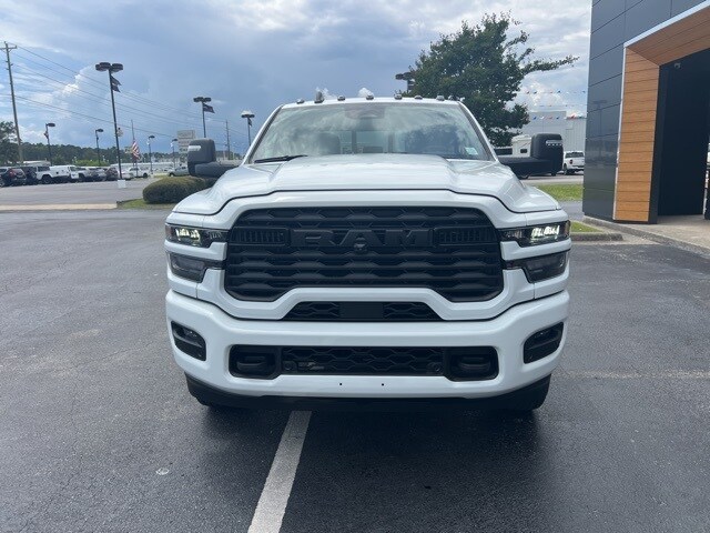 2025 Ram 3500 Big Horn photo 3