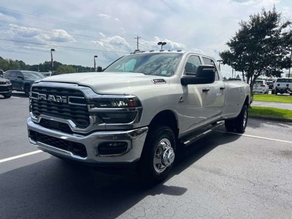 New 2026 Ram 3500 Tradesman 4X4 Crew Cab