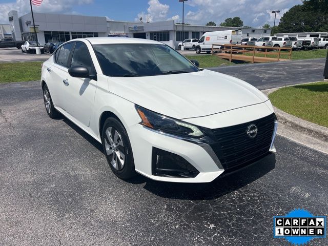 2025 Nissan Altima 2.5 S's photo
