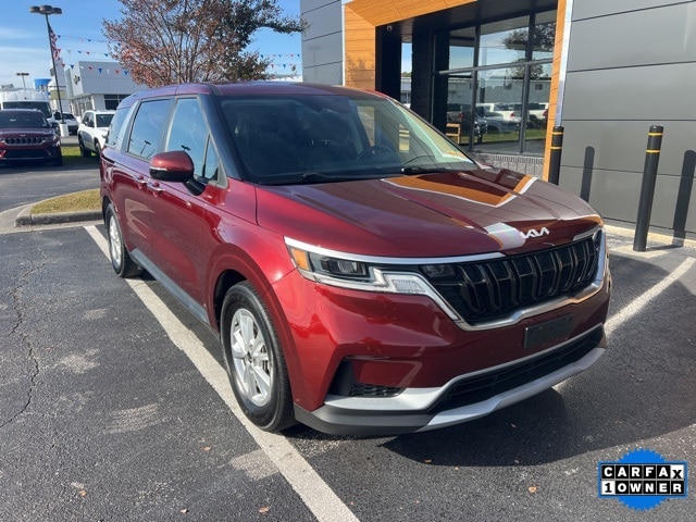 2023 Kia Carnival LX Seat Pkg's photo