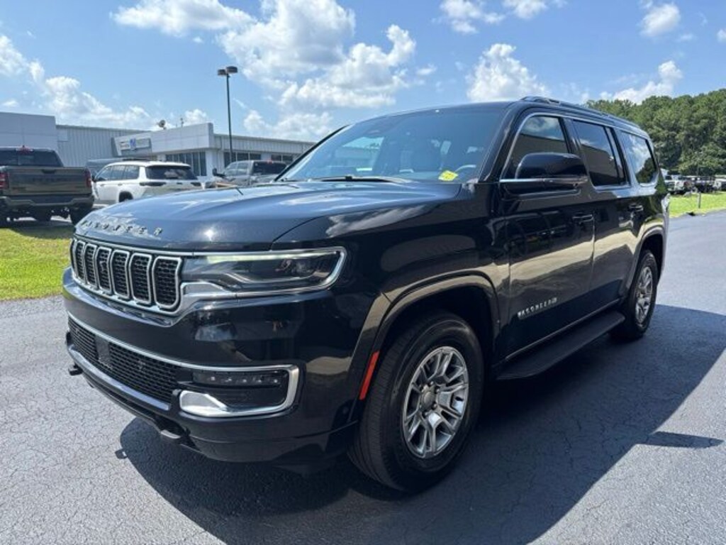 Used 2024 Jeep Wagoneer Base SUV