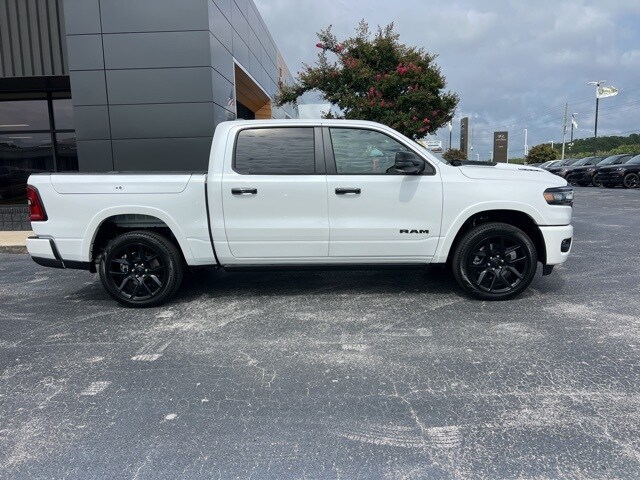 2026 Ram 1500 Laramie photo 2