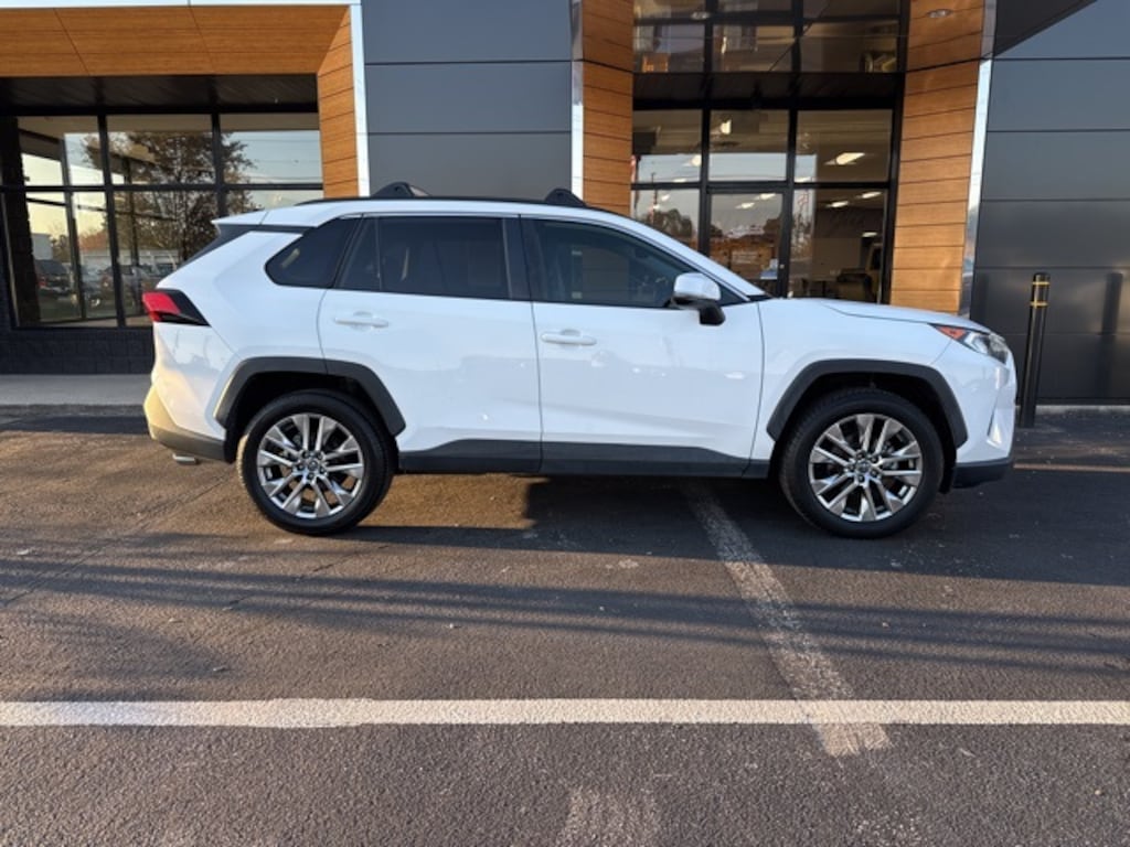 Used 2020 Toyota RAV4 XLE Premium SUV