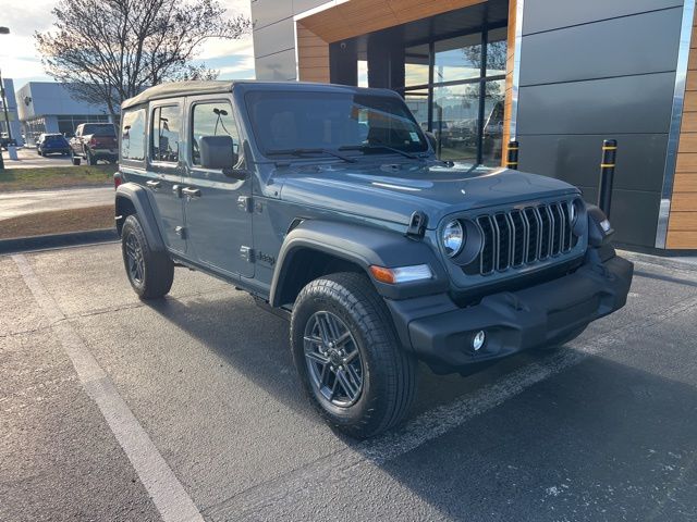 2026 Jeep Wrangler Sport's photo