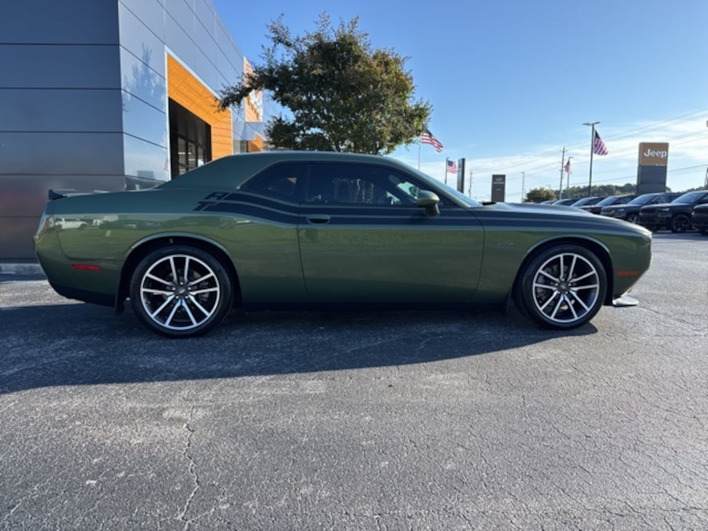 Used 2023 Dodge Challenger R/T Coupe