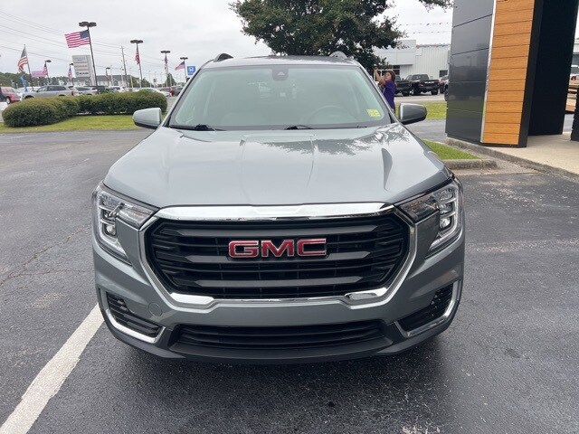 2023 Gmc Terrain SLE photo 2