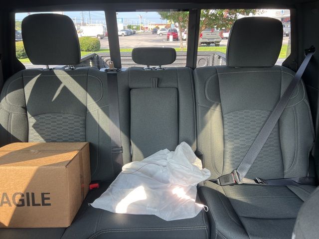 2025 RAM 2500 Big Horn - Photo 20