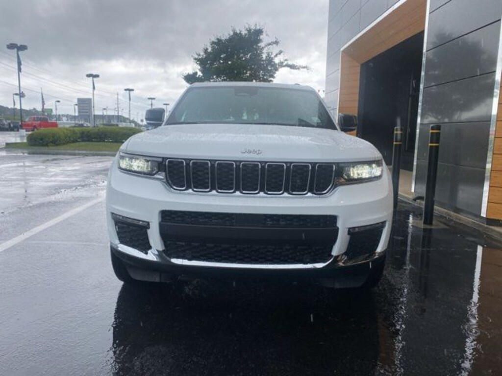 New 2025 Jeep Grand Cherokee L Limited 4X4 SUV