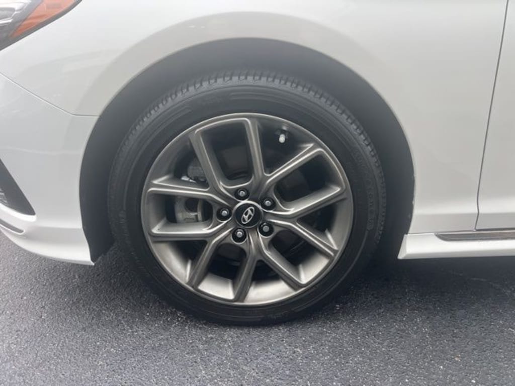 Used 2018 Hyundai Sonata Limited Sedan