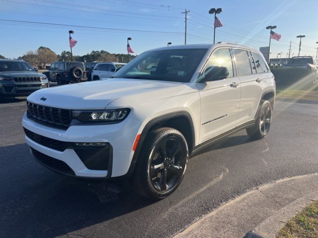 New 2026 Jeep Grand Cherokee Limited 4X4 SUV