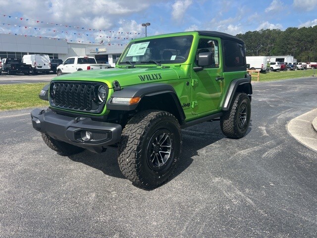 2025 Jeep Wrangler Willys photo 4