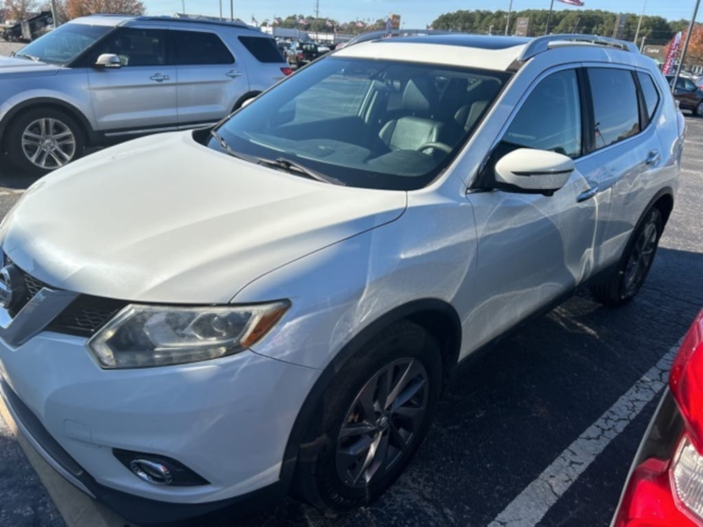 Used 2016 Nissan Rogue SL SUV