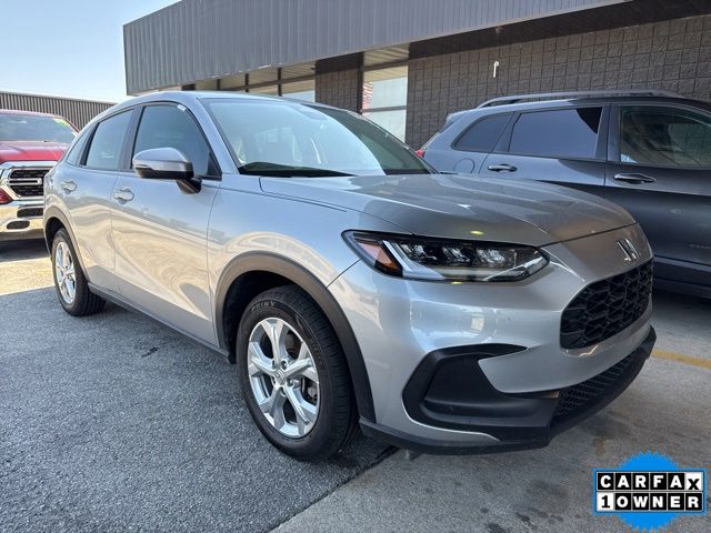 2025 Honda HR-V LX 2WD's photo