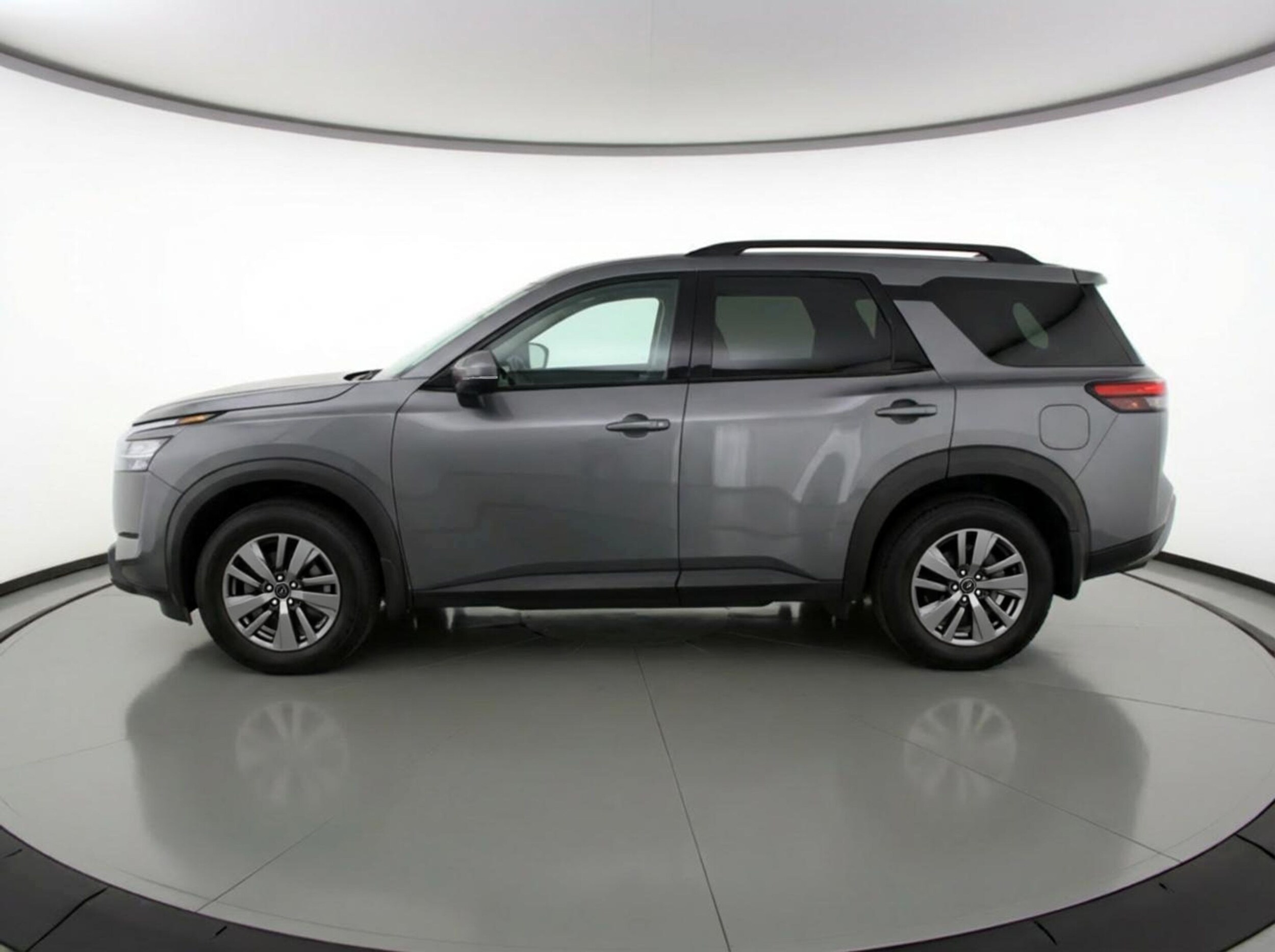 Thumbnail: 2025 Nissan Pathfinder - 4