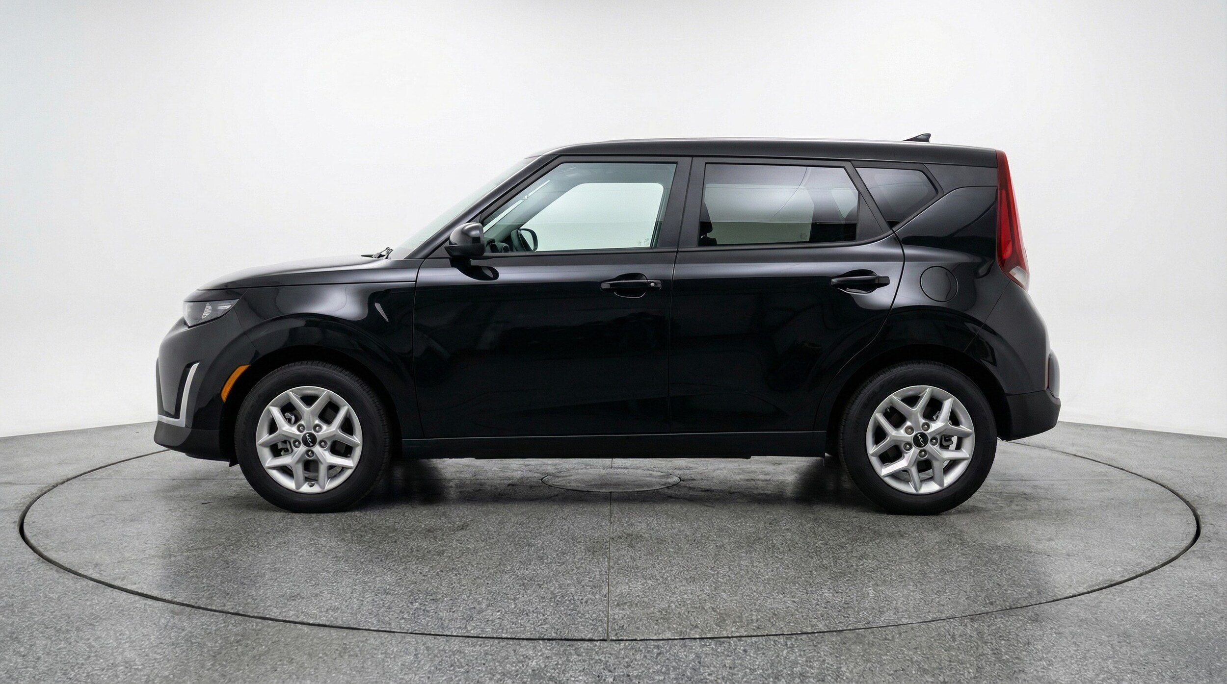 Thumbnail: 2025 Kia Soul - 4