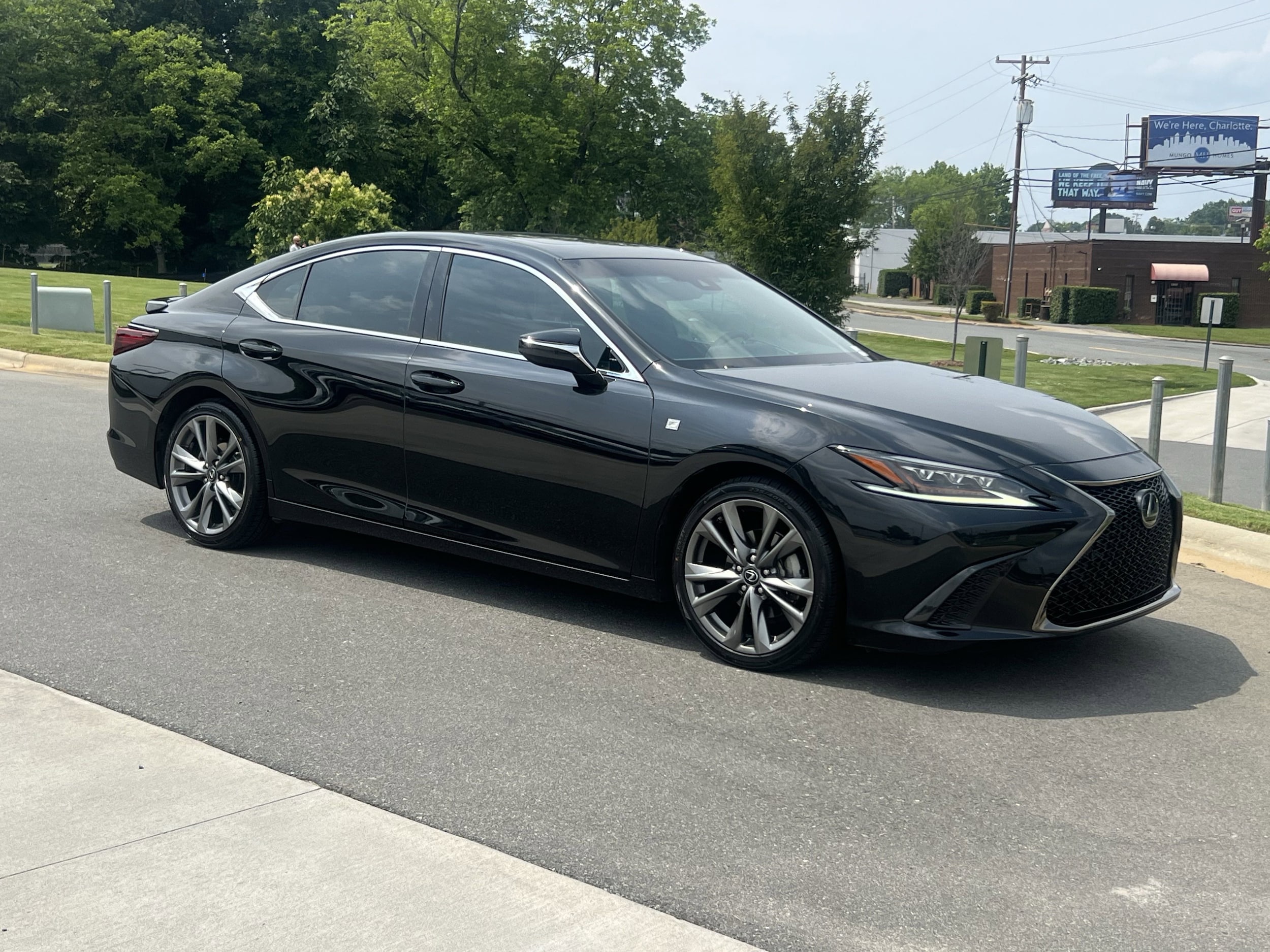 Used 2019 Lexus ES F SPORT with VIN 58ABZ1B17KU021261 for sale in Charlotte, NC