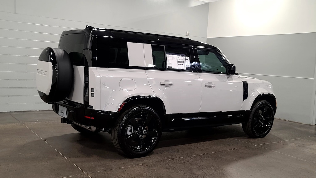 New 2026 Land Rover Defender 110 X-Dynamic SE SUV