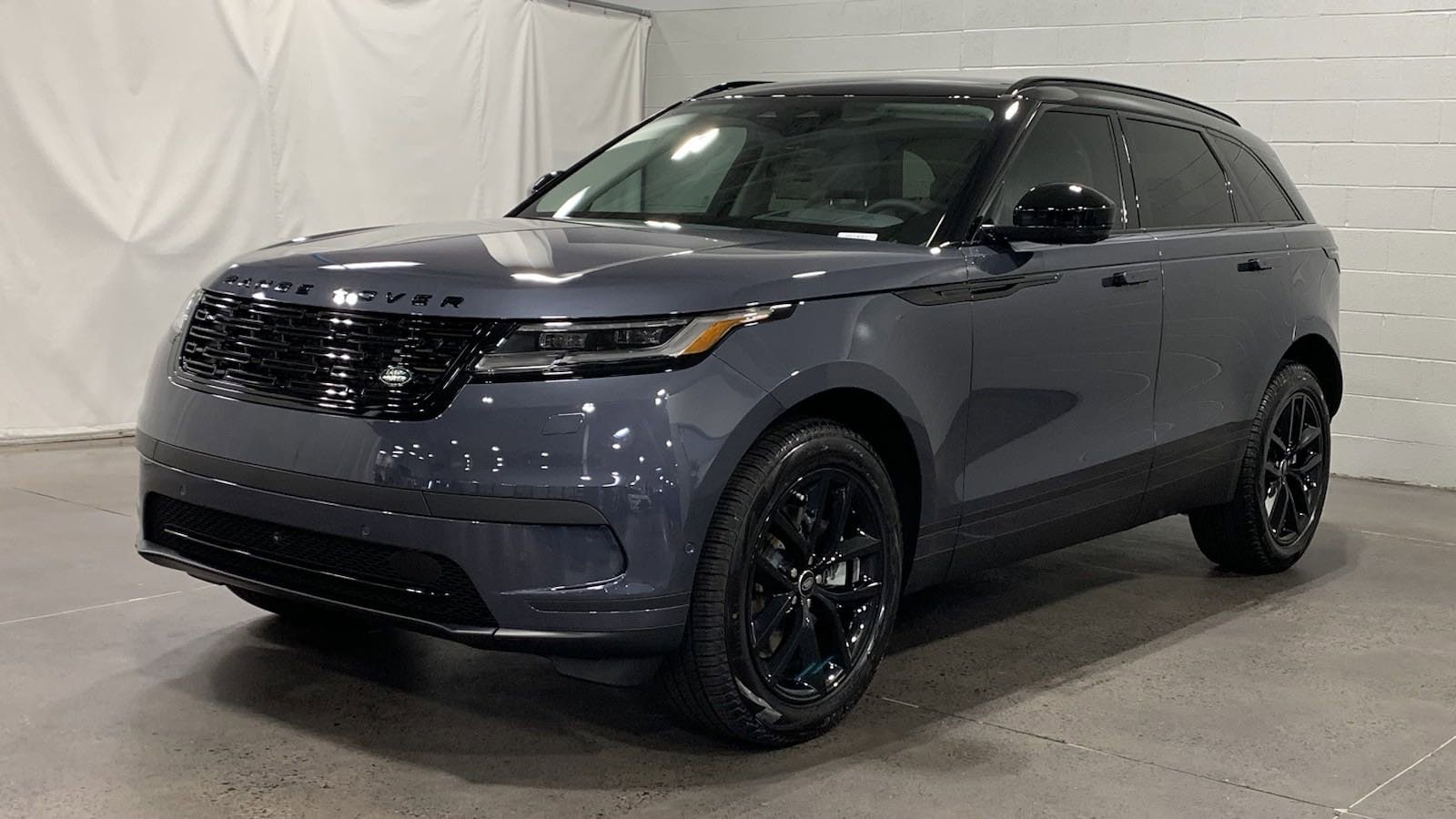 2025 Land Rover Range Rover Velar