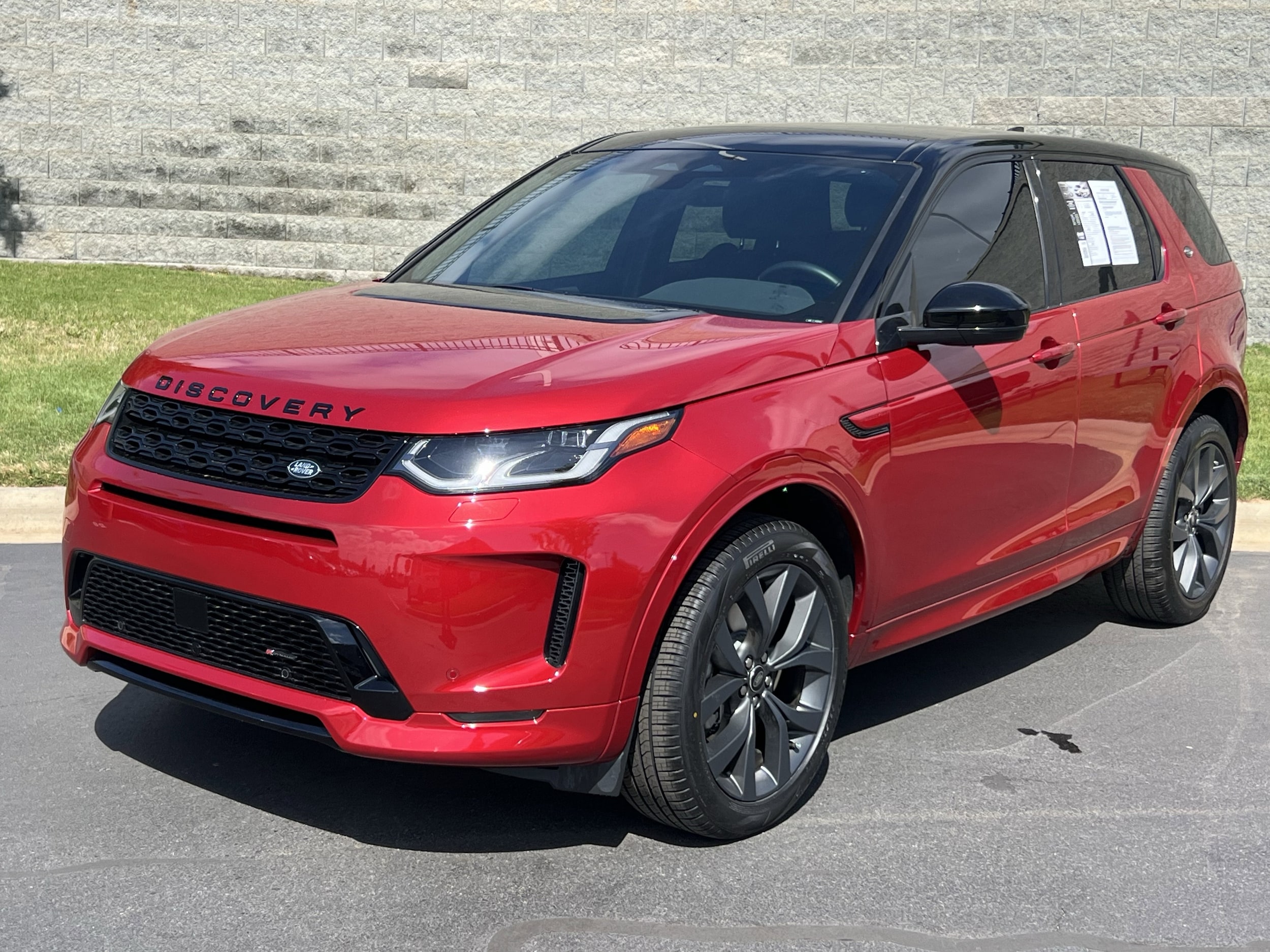 2023 Land Rover Discovery Sport SE